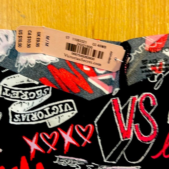 Victoria’s Secret underwearCute.😎 - Picture 2 of 4